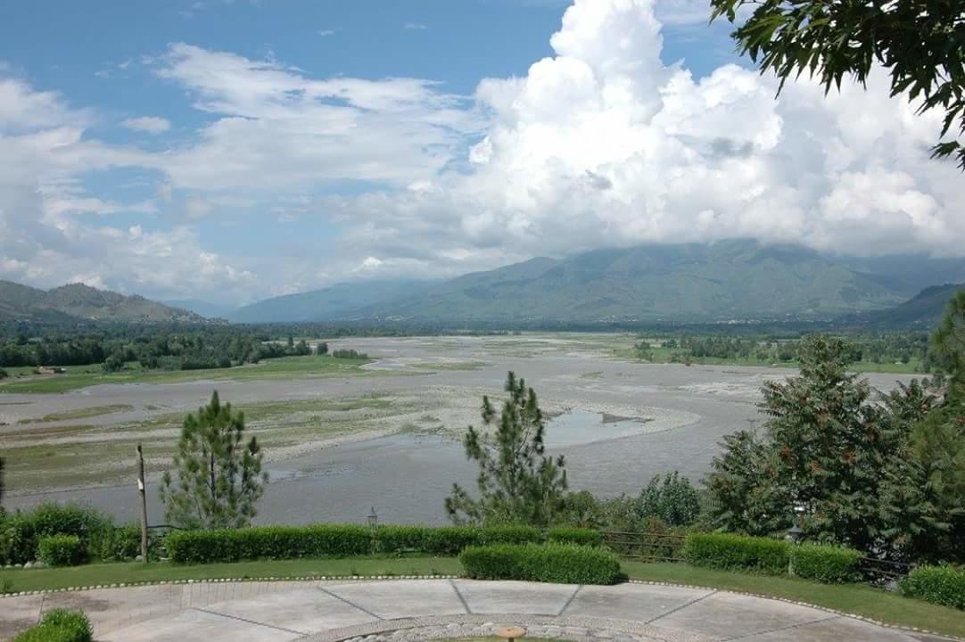 Rock City Resort Mingora Esterno foto
